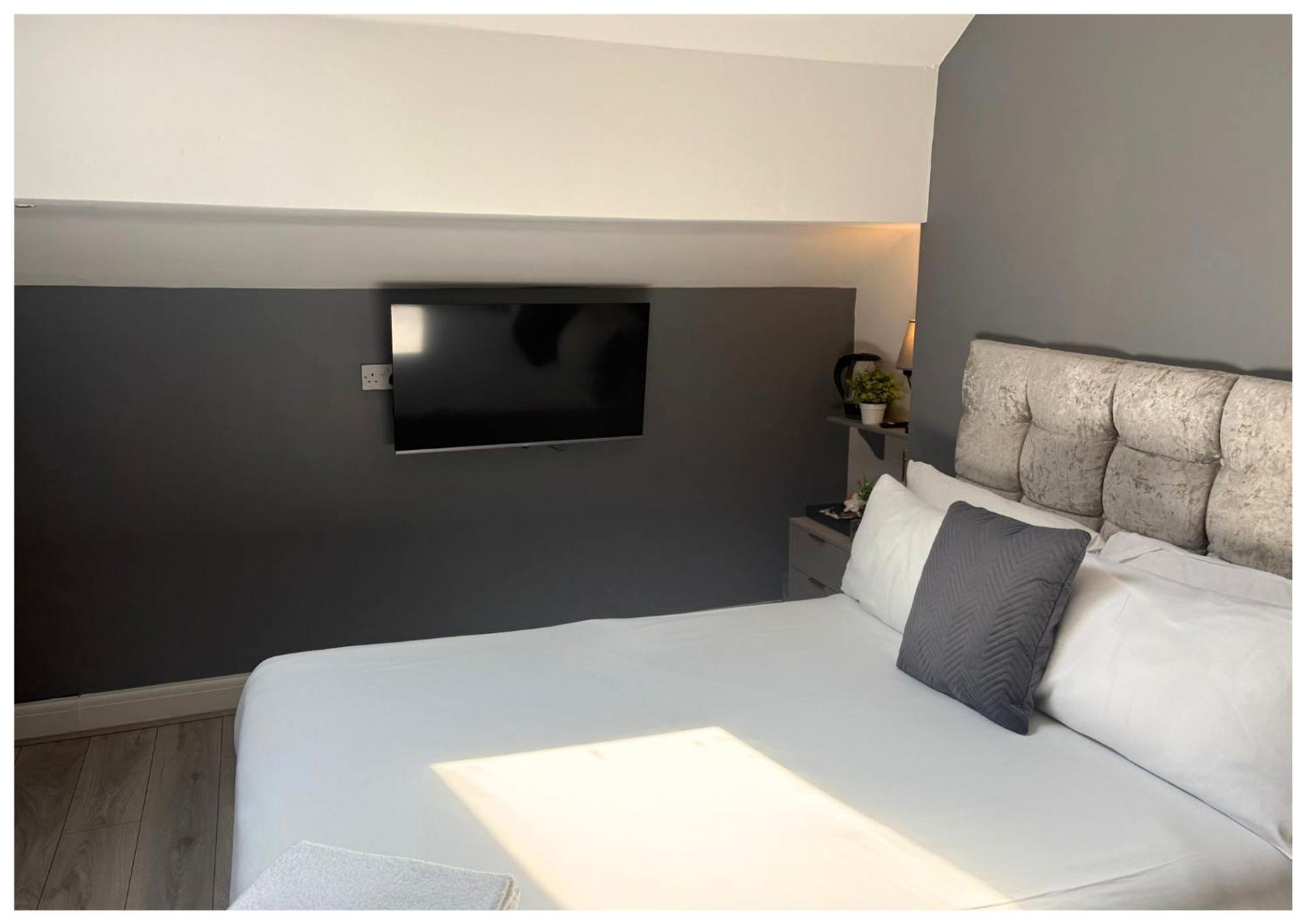 Anfield Hotel 3*